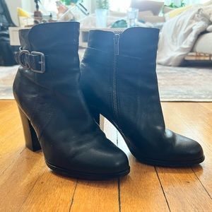 Vintage Frye booties